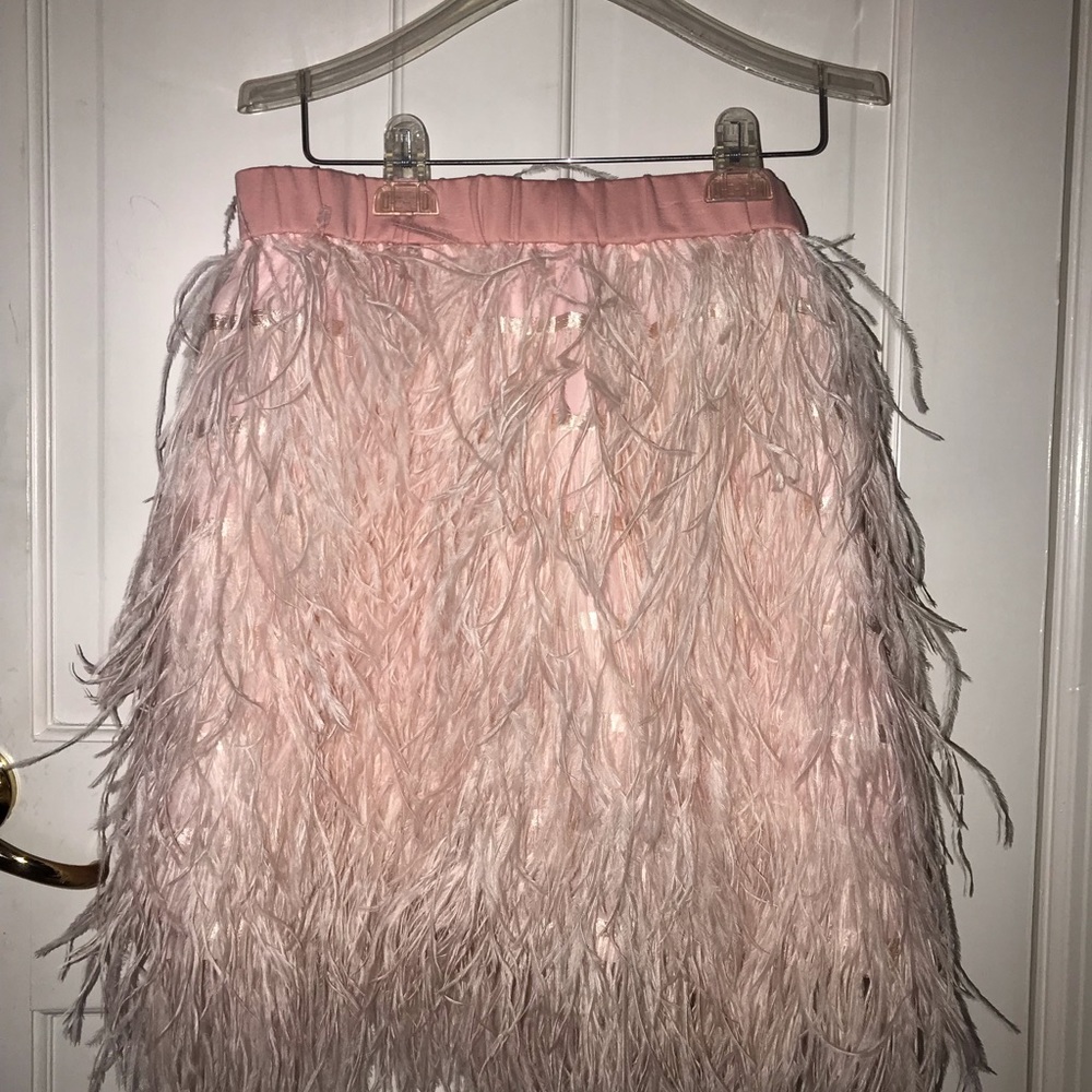 Design Lab Lord and Taylor Feather Skirt